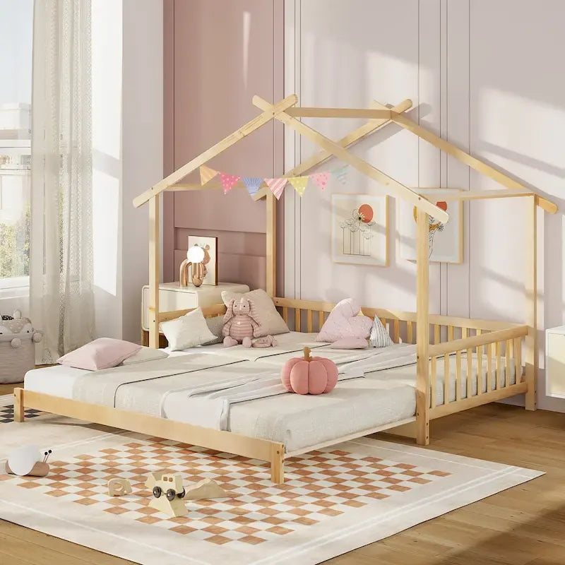Gymax drewniane łóżko domek, podwójne łóżko typu daybed, rozkładane do rozmiaru king, z barierkami bezpieczeństwa i możliwością dekoracji