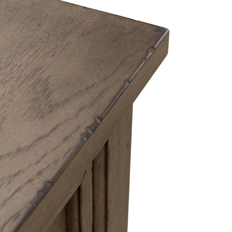 Szafka nocna Americana Farmhouse Dusty Taupe z 2 szufladami i stacją ładującą